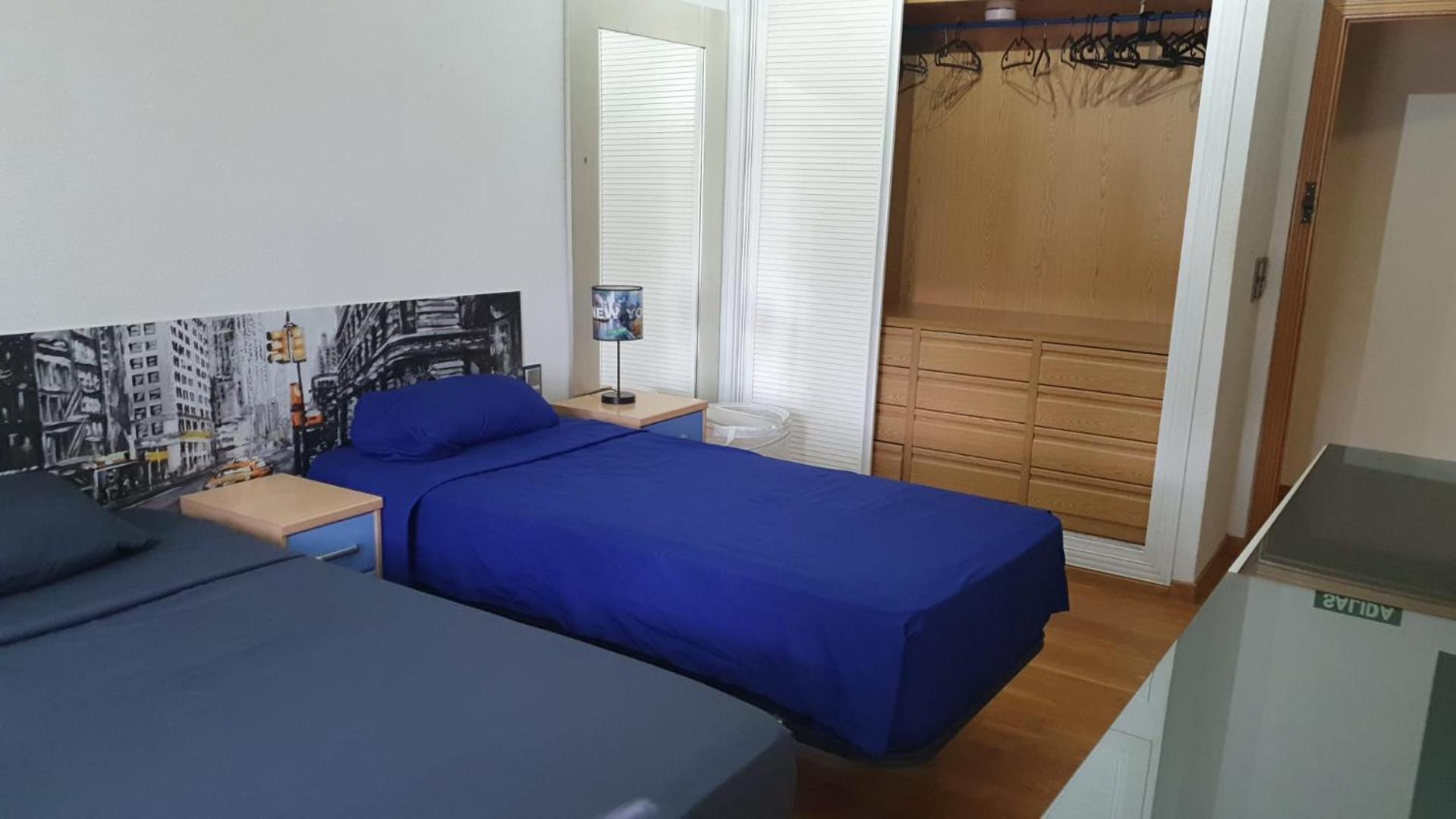 Casa Pinares Hotell Mostoles Exteriör bild