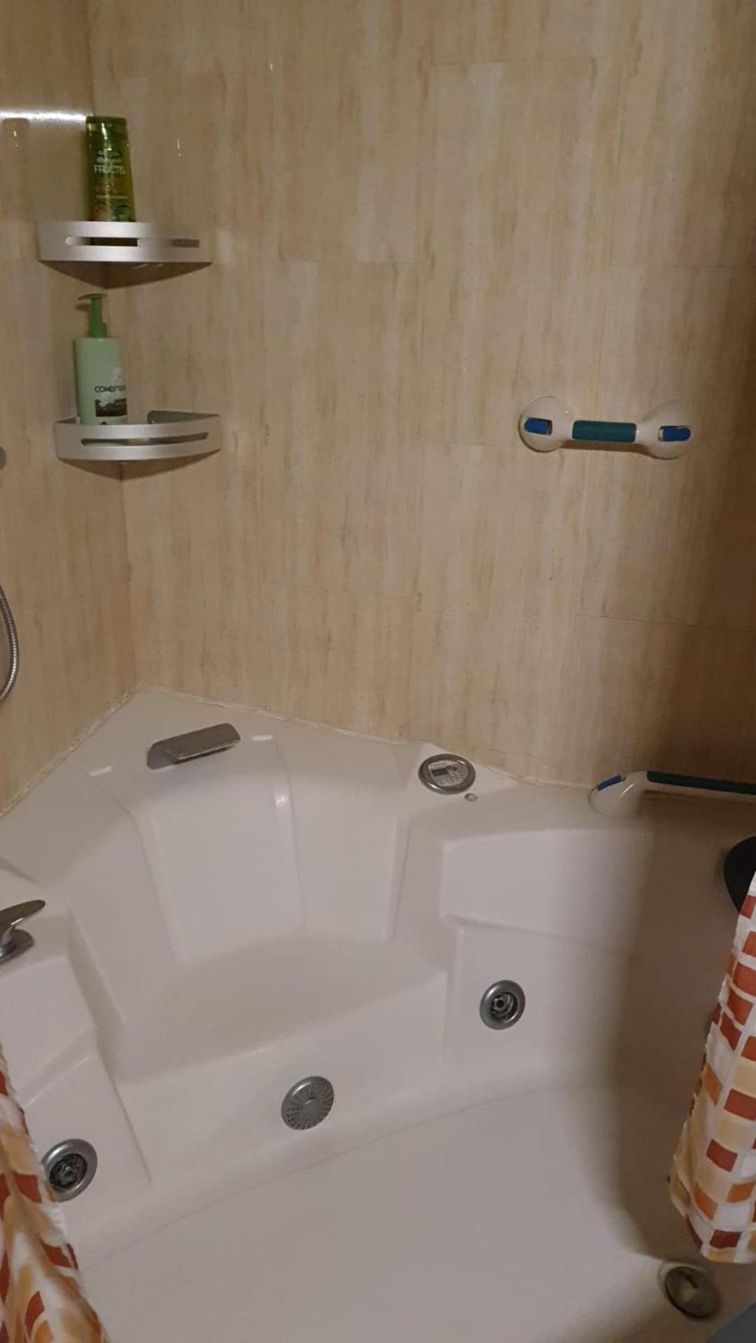 Casa Pinares Hotell Mostoles Exteriör bild